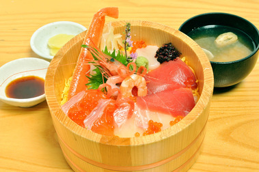 十福特製海鮮丼