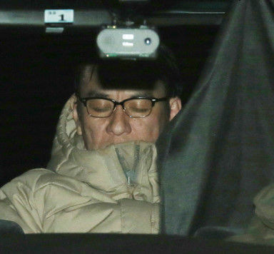超有名若手俳優X (4)