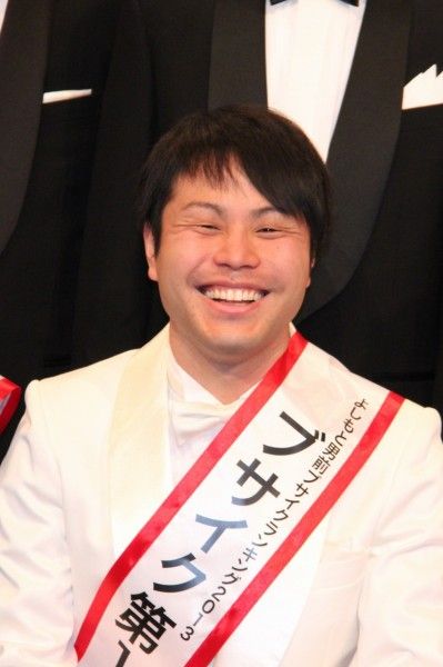 井上裕介