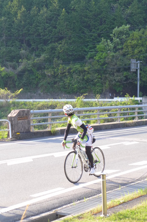 自転車 ライド 356