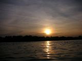 05.12.7の夕日水面アングルで