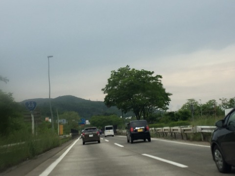 2016-05-27-11-37-21