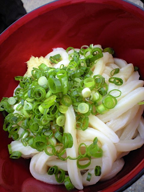 す4