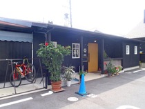 店前自転車置き場