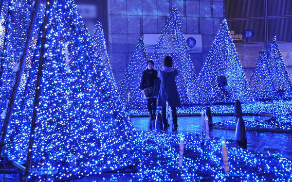 good-example-of-how-cities-should-look-during-new-year-time-4