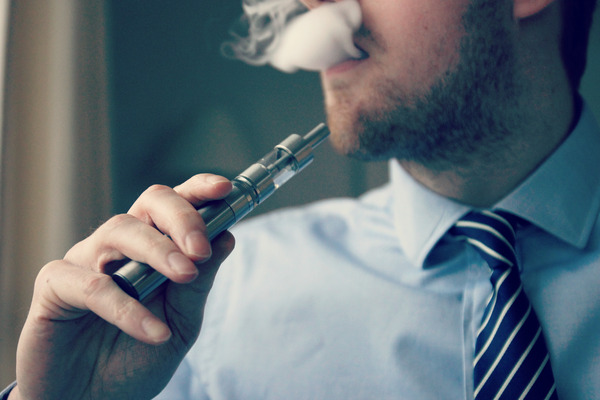 E-Cigarette-Electronic_Cigarette-