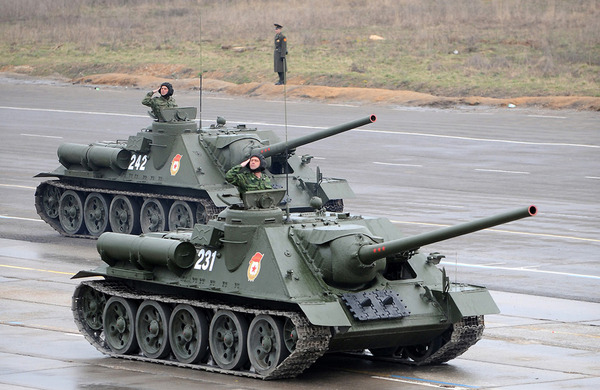 Su-100