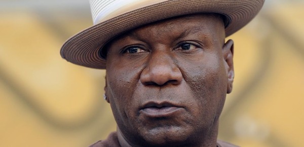 Ving-Rhames-Held-At-Gunpoint