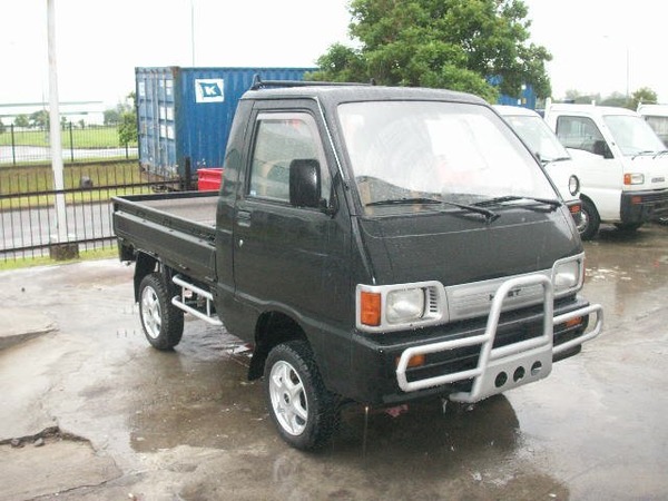 Japanese_4x4_Mini_truck