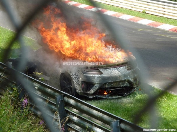 2016-acura-nsx-prototype-burns-at-the-nrburgring_100473946_m