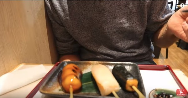 MOCHI2