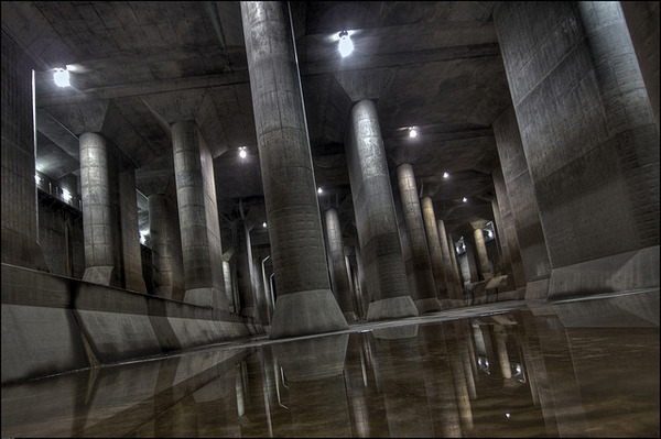 underground-pillars-g-cans