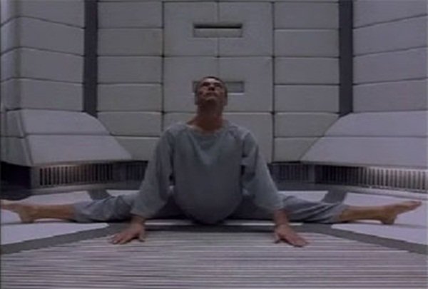 replicant16