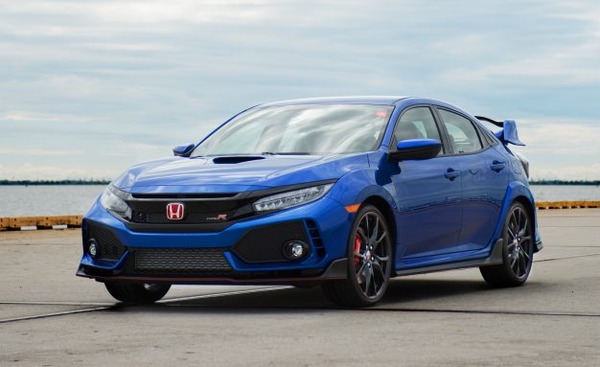 2017-Honda-Civic-Type-R-103-626x383