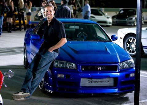 paul_walker_nissan_gtr-479x342