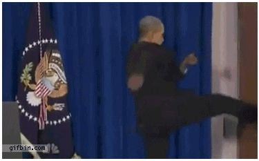 obama-kicks-door