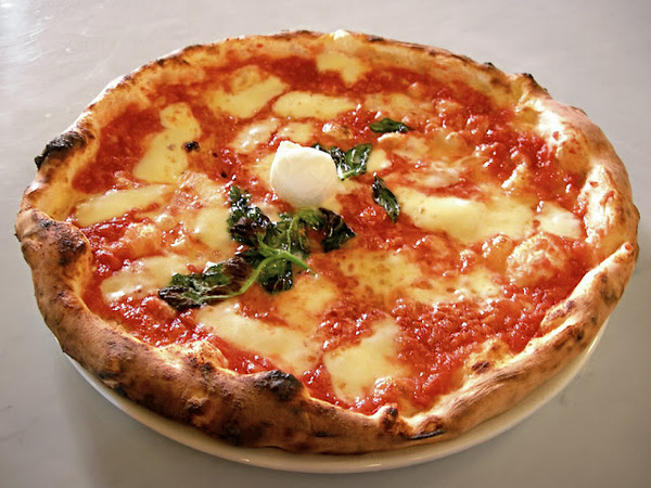 Eq_it-na_pizza