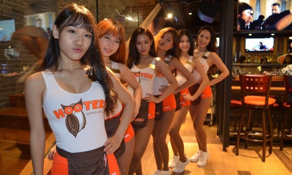 20160728-hooters