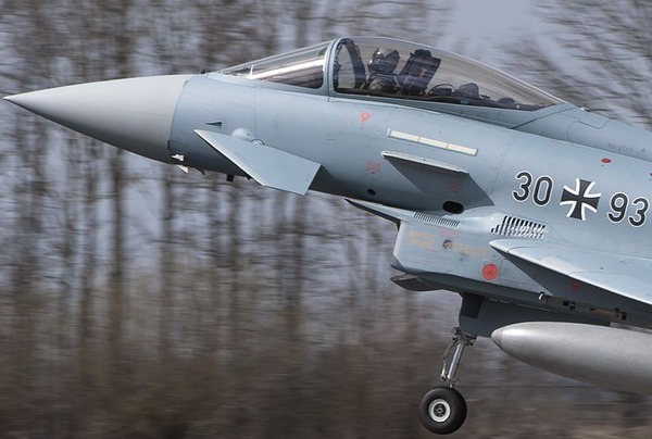German_EF2000_Front