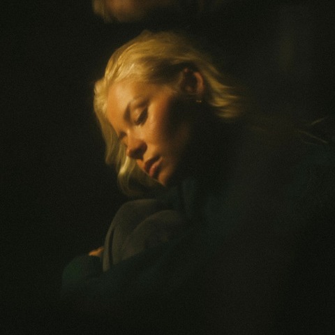 Nina Nesbitt