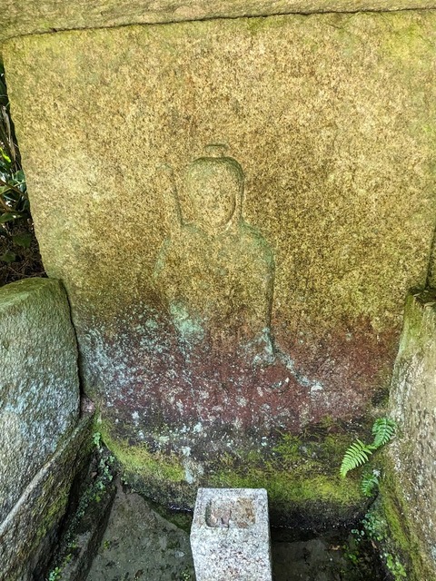 浮彫不動明王