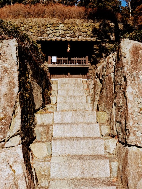 38.不明の神社