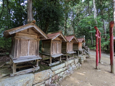 上鴨川住吉神社摂社たち