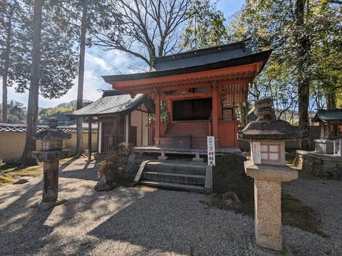 厳島神社と金毘羅神社