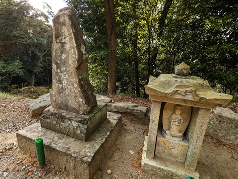 24.境内2