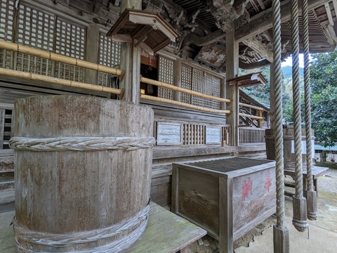 06.拝殿7