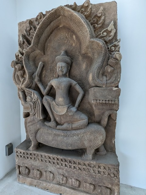 20.展示物13