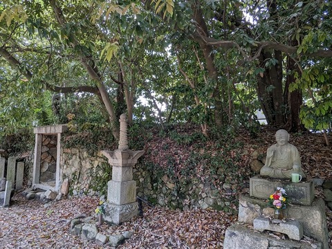 太師堂の並び