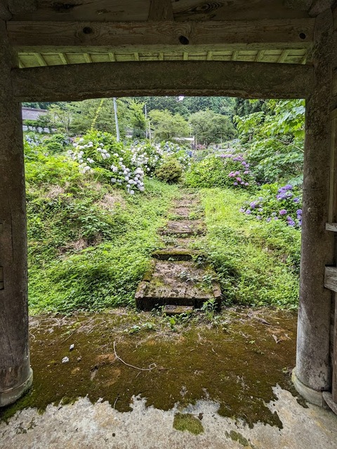 2仁王門