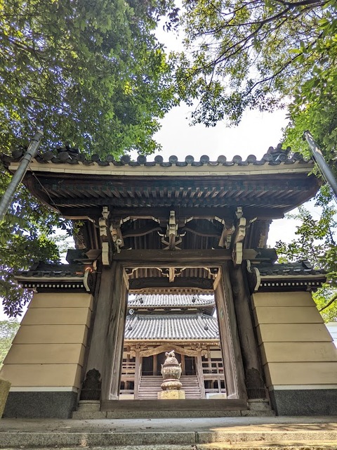 報恩寺山門