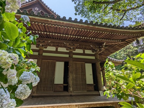 本堂3
