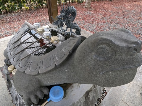 59.亀の手水