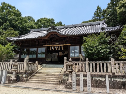 拝殿