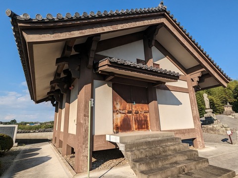 13.収蔵庫