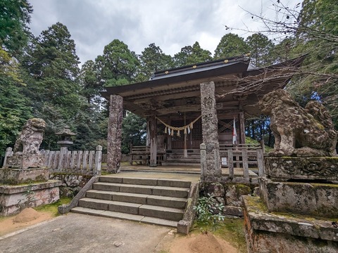 16.拝殿