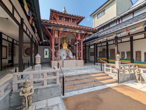 14.祈りの回廊3
