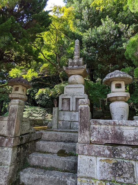 忠魂の碑