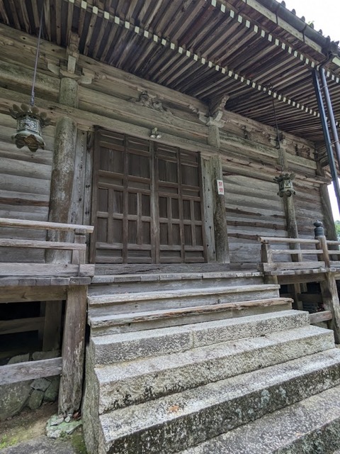 本堂7