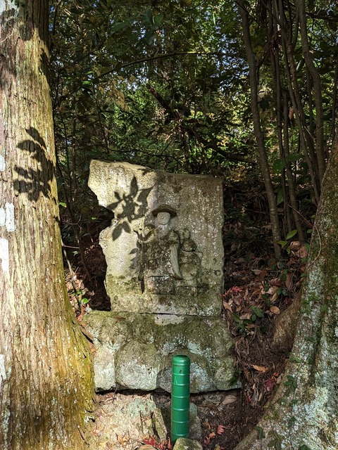 21.石仏