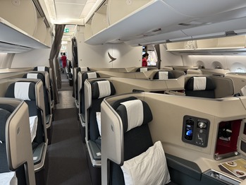 キャセイ航空CX717