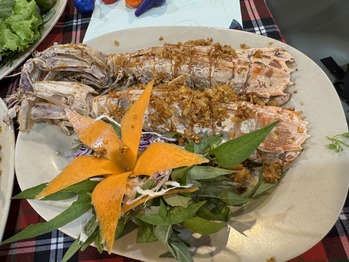 �� �ۥ�  Ra Khoi