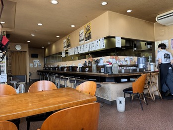 �� ��JOE��