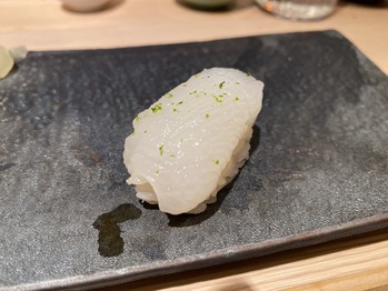 ���޲�
