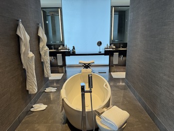 �ե�����������ۥƥ�