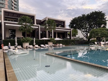 �ե�����������ۥƥ�