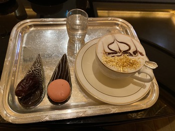 ���ߥ졼�ĥѥ쥹